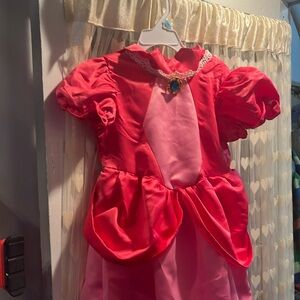 Girls size Small (4-6) Princess peach costume dress